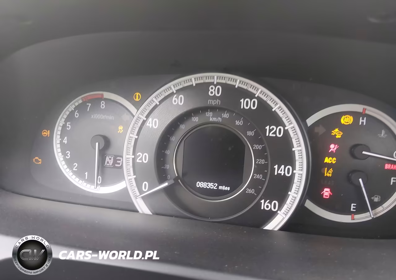 2017 Honda Accord Touring V6 VIN:1HGCR3F98HA037542 - 7