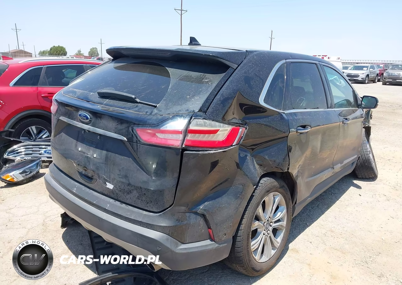 2019 Ford Edge Titanium VIN:2FMPK4K93KBC02842 - 4