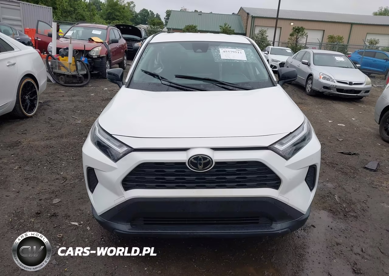 2023 Toyota Rav4 Le VIN:JTMH1RFV0PD100884 - 12