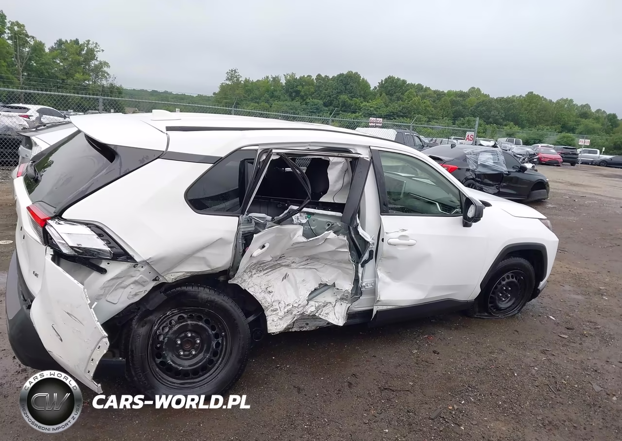 2023 Toyota Rav4 Le VIN:JTMH1RFV0PD100884 - 6