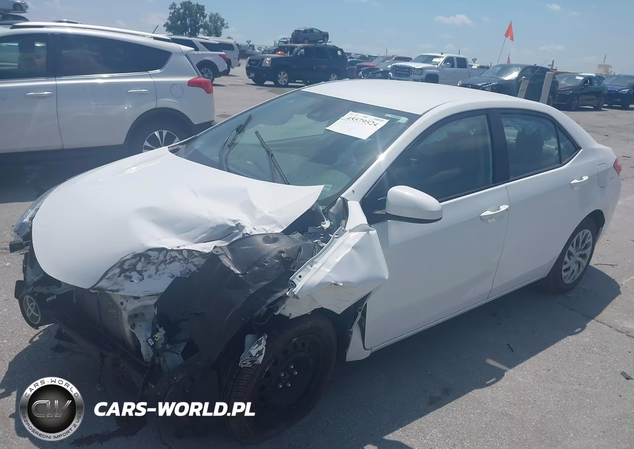 2017 Toyota Corolla Le VIN:2T1BURHE9HC800993 - 2
