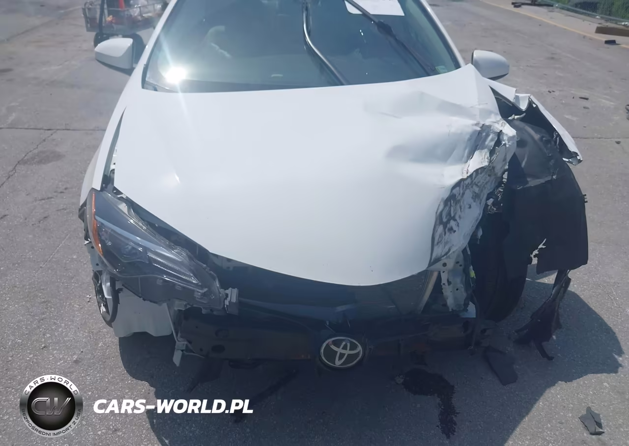 2017 Toyota Corolla Le VIN:2T1BURHE9HC800993 - 6
