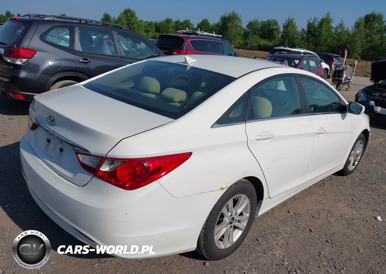 2013 Hyundai Sonata Gls VIN:5NPEB4AC0DH763404 - 4