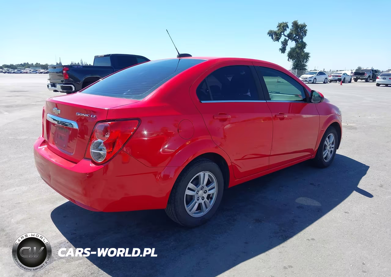 2015 Chevrolet Sonic Lt Auto VIN:1G1JC5SG8F4189879 - 4