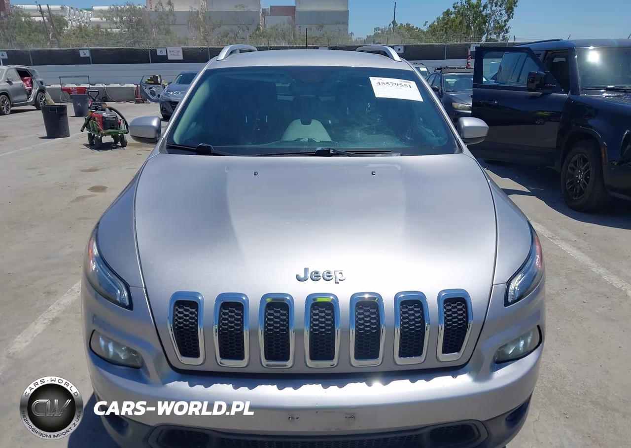 2017 Jeep Cherokee Latitude VIN:1C4PJLCB8HD219335 - 12