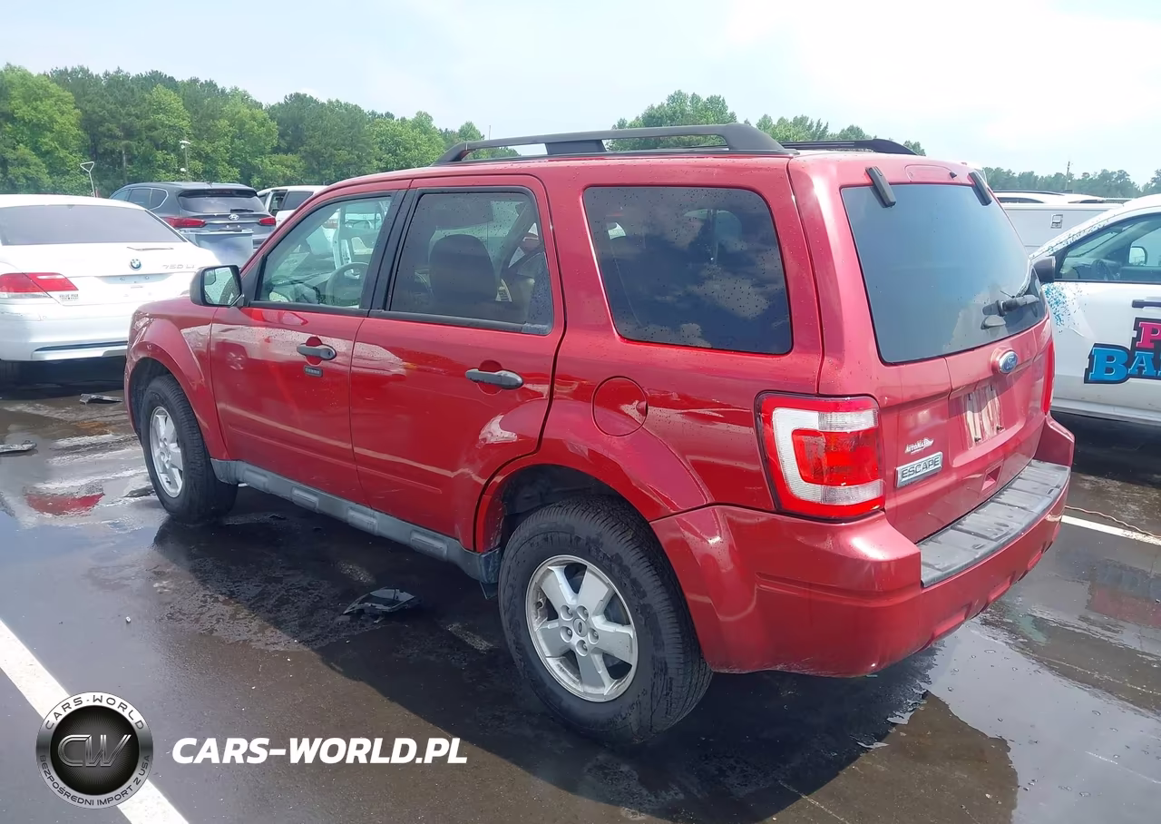 2011 Ford Escape Xlt VIN:1FMCU0D79BKA92513 - 3