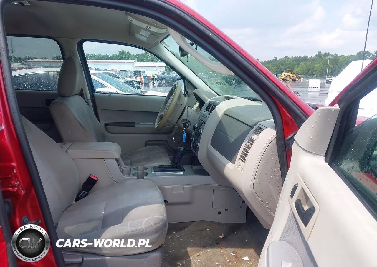 2011 Ford Escape Xlt VIN:1FMCU0D79BKA92513 - 5