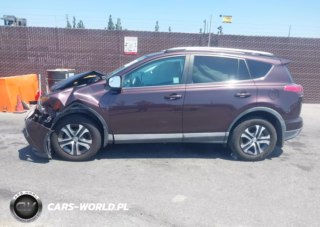 2018 Toyota Rav4 Le VIN:2T3ZFREVXJW429125 - 13