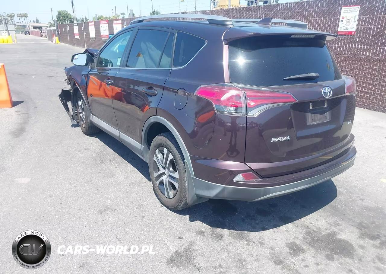 2018 Toyota Rav4 Le VIN:2T3ZFREVXJW429125 - 3
