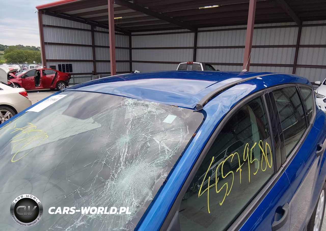 2019 Ford Escape S VIN:1FMCU0F70KUB86118 - 6