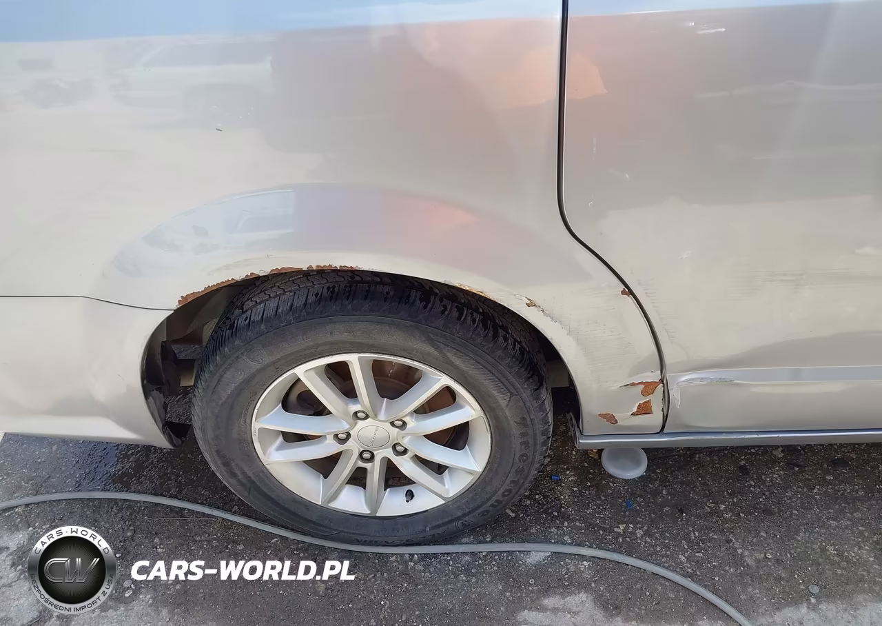 2018 Dodge Grand Caravan Sxt VIN:2C4RDGCGXJR240337 - 6