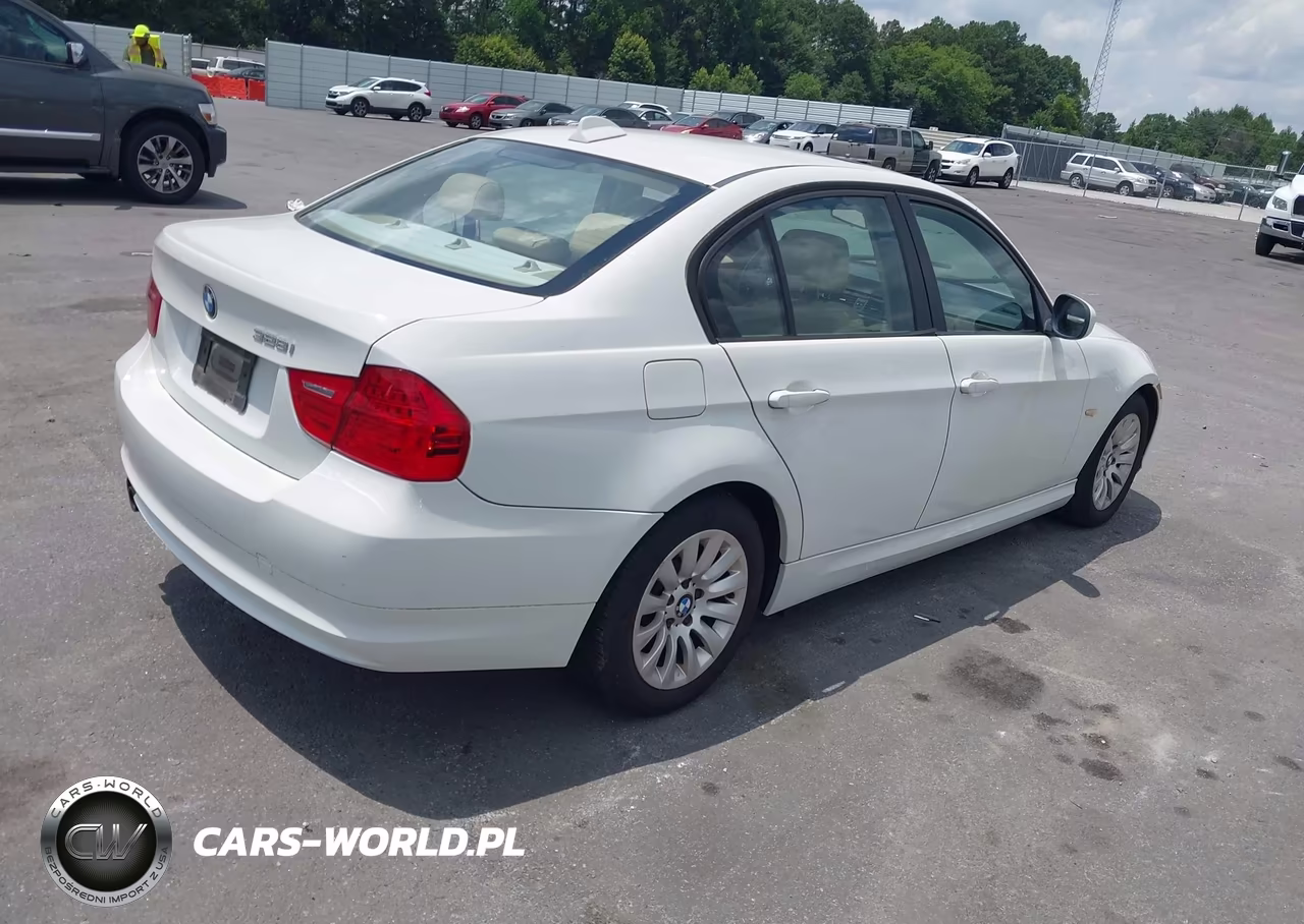 2009 BMW 328I VIN:WBAPH77529NM45208 - 4
