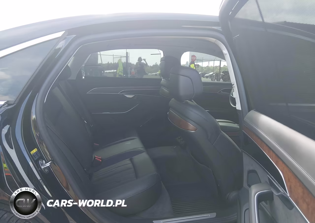 2019 Audi A8 L 60 VIN:WAU8EAF88KN024119 - 8