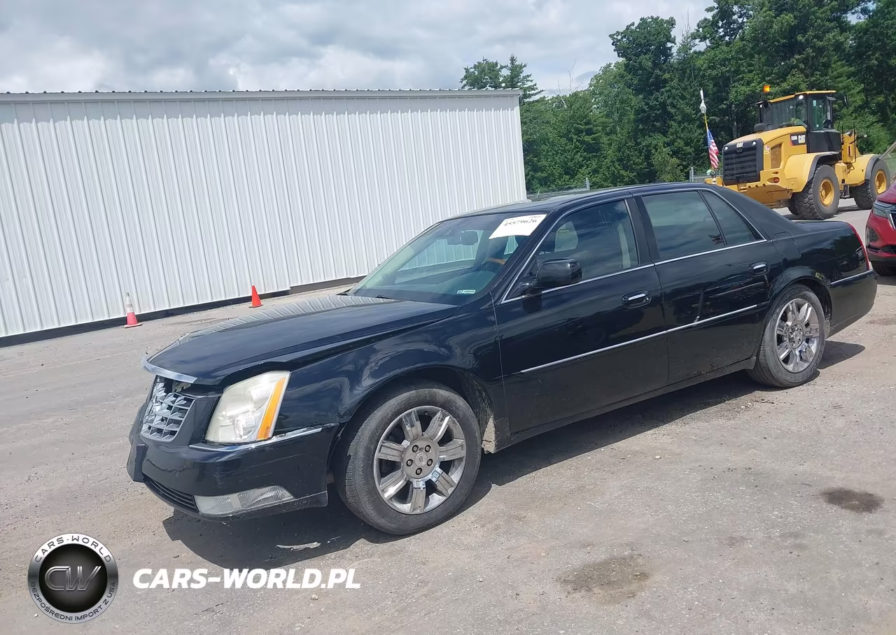 2011 Cadillac Dts Platinum Collection VIN:1G6KP5ES8BU101300 - 2