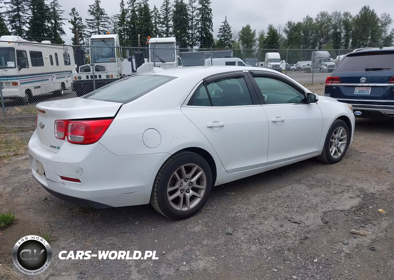 2013 Chevrolet Malibu Eco VIN:1G11D5RR2DF104511 - 4