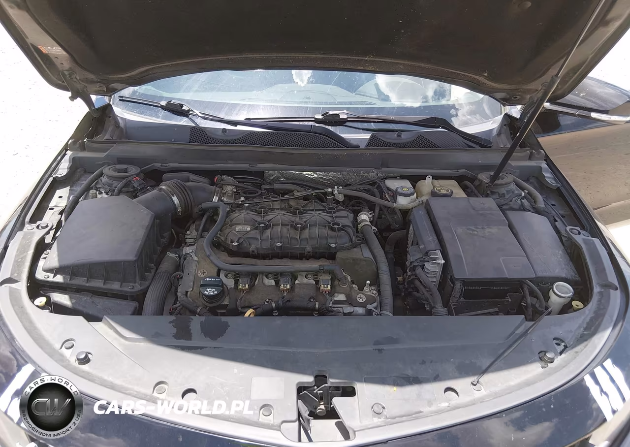 2018 Chevrolet Impala 1Lt VIN:2G1105S36J9169528 - 10