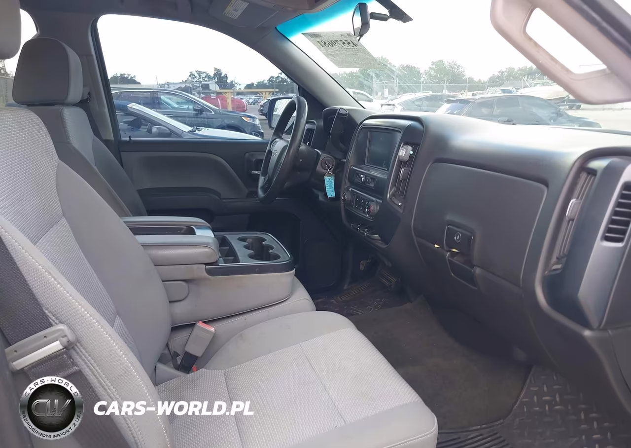 2017 Chevrolet Silverado 1500 Custom VIN:1GCRCPEH5HZ284612 - 5