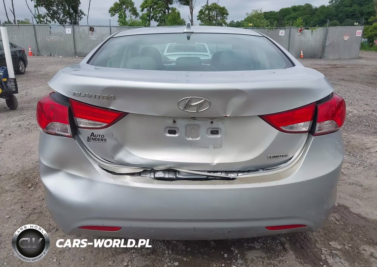 2013 Hyundai Elantra Limited VIN:5NPDH4AE2DH274904 - 6