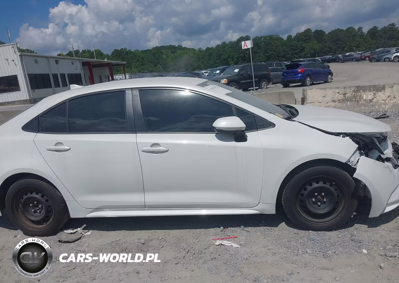 2020 Toyota Corolla Le VIN:JTDEPRAE1LJ009093 - 13