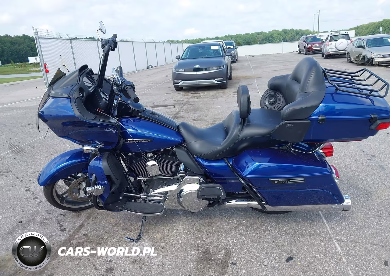 2016 Harley-Davidson Fltru VIN:1HD1KGL15GB647146 - 13