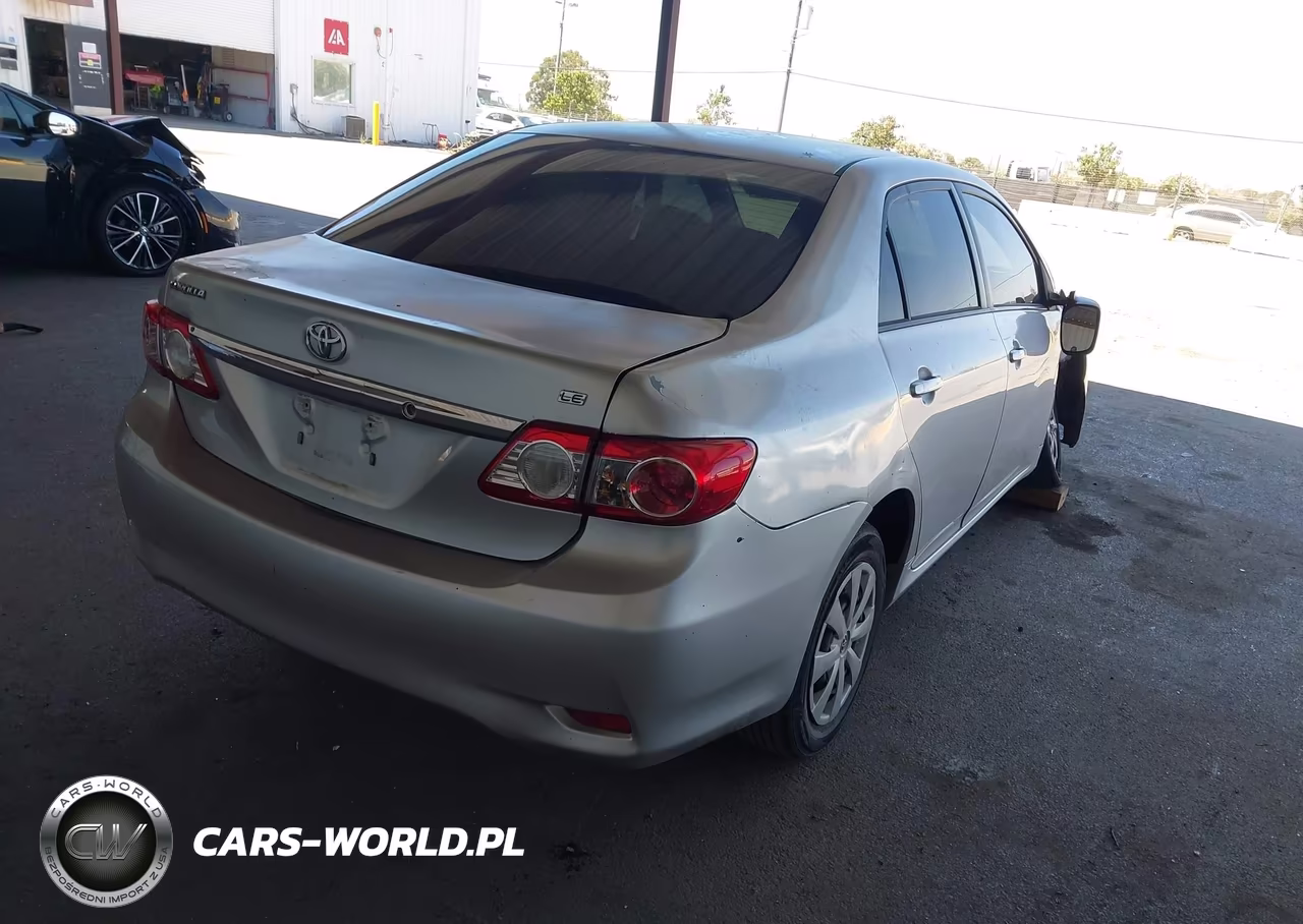2011 Toyota Corolla Le VIN:JTDBU4EE2B9163479 - 4