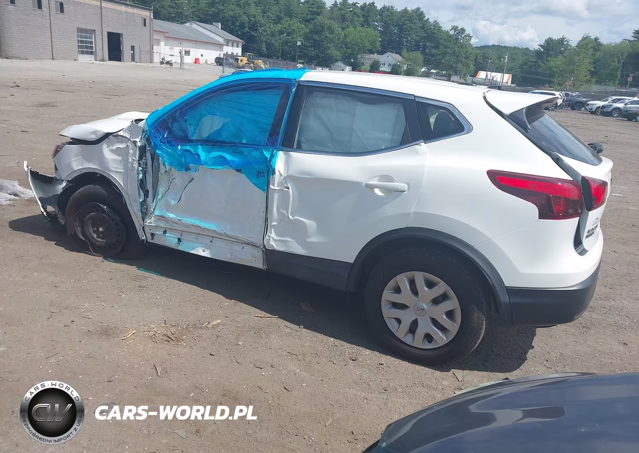 2019 Nissan Rogue Sport S VIN:JN1BJ1CR7KW310719 - 3