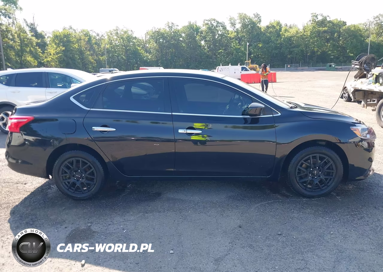 2016 Nissan Sentra VIN:3N1AB7AP2GL650385 - 13