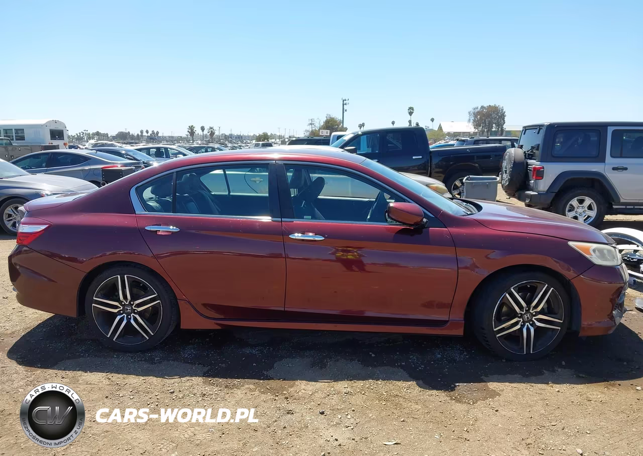 2017 Honda Accord Sport VIN:1HGCR2F53HA115717 - 14