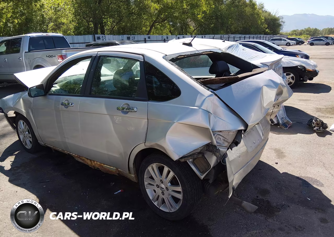 2011 Ford Focus Sel VIN:1FAHP3HN6BW197536 - 3