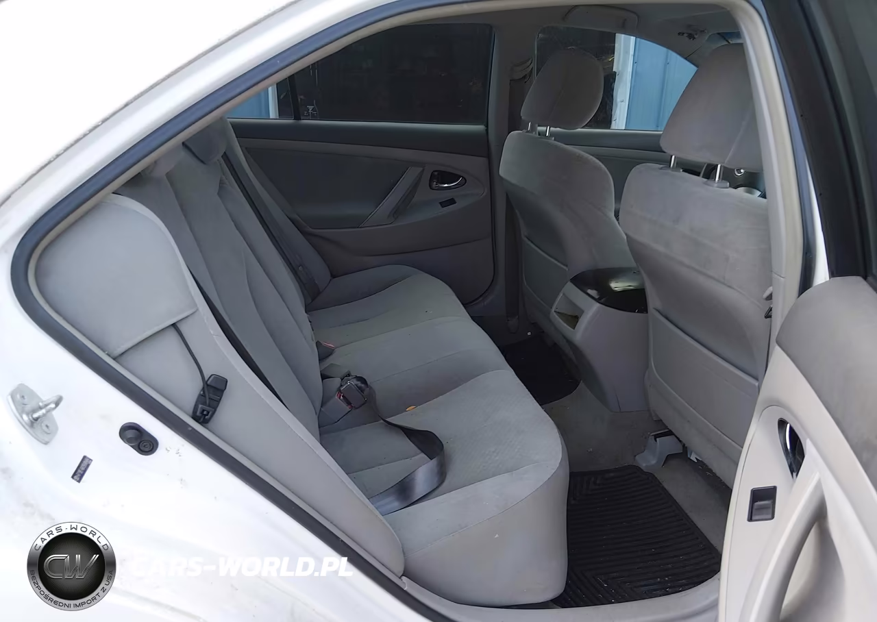 2009 Toyota Camry Le VIN:4T1BE46K99U884841 - 8