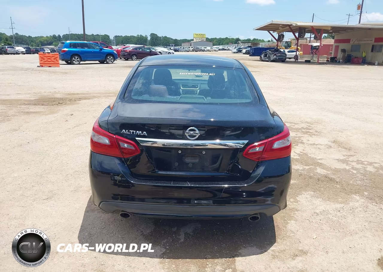 2018 Nissan Altima 2.5 S VIN:1N4AL3AP3JC230579 - 17