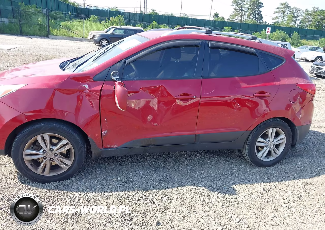 2012 Hyundai Tucson Gls VIN:KM8JUCAC0CU395129 - 6