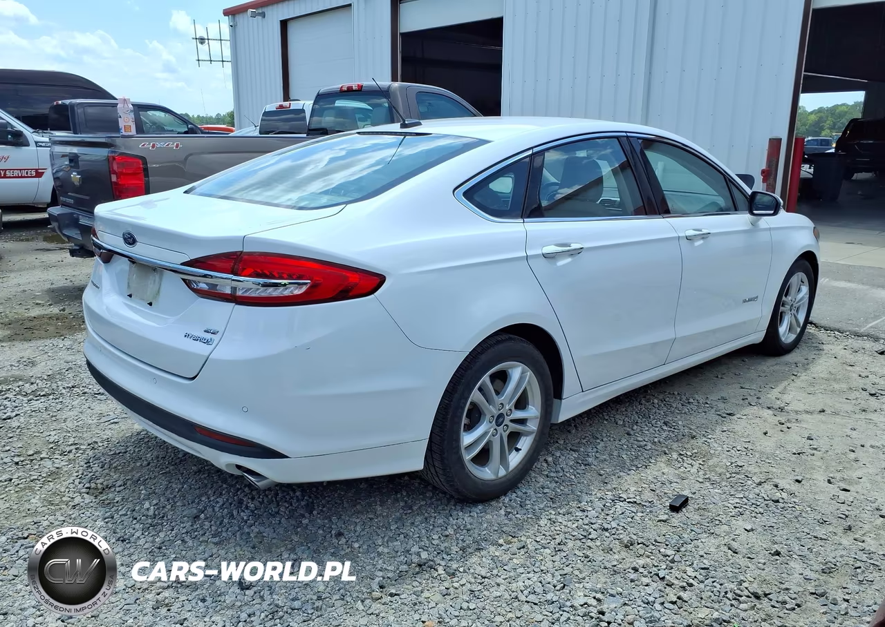 2018 Ford Fusion Hybrid Se VIN:3FA6P0LU3JR271288 - 4