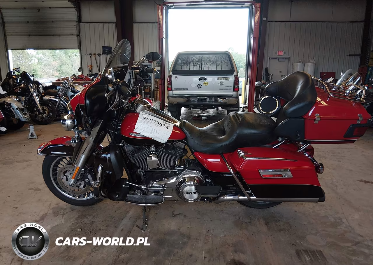 2011 Harley-Davidson Flhtk VIN:1HD1KEM10BB603938 - 13