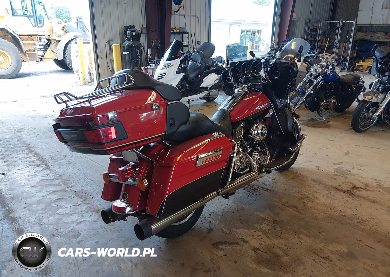 2011 Harley-Davidson Flhtk VIN:1HD1KEM10BB603938 - 4