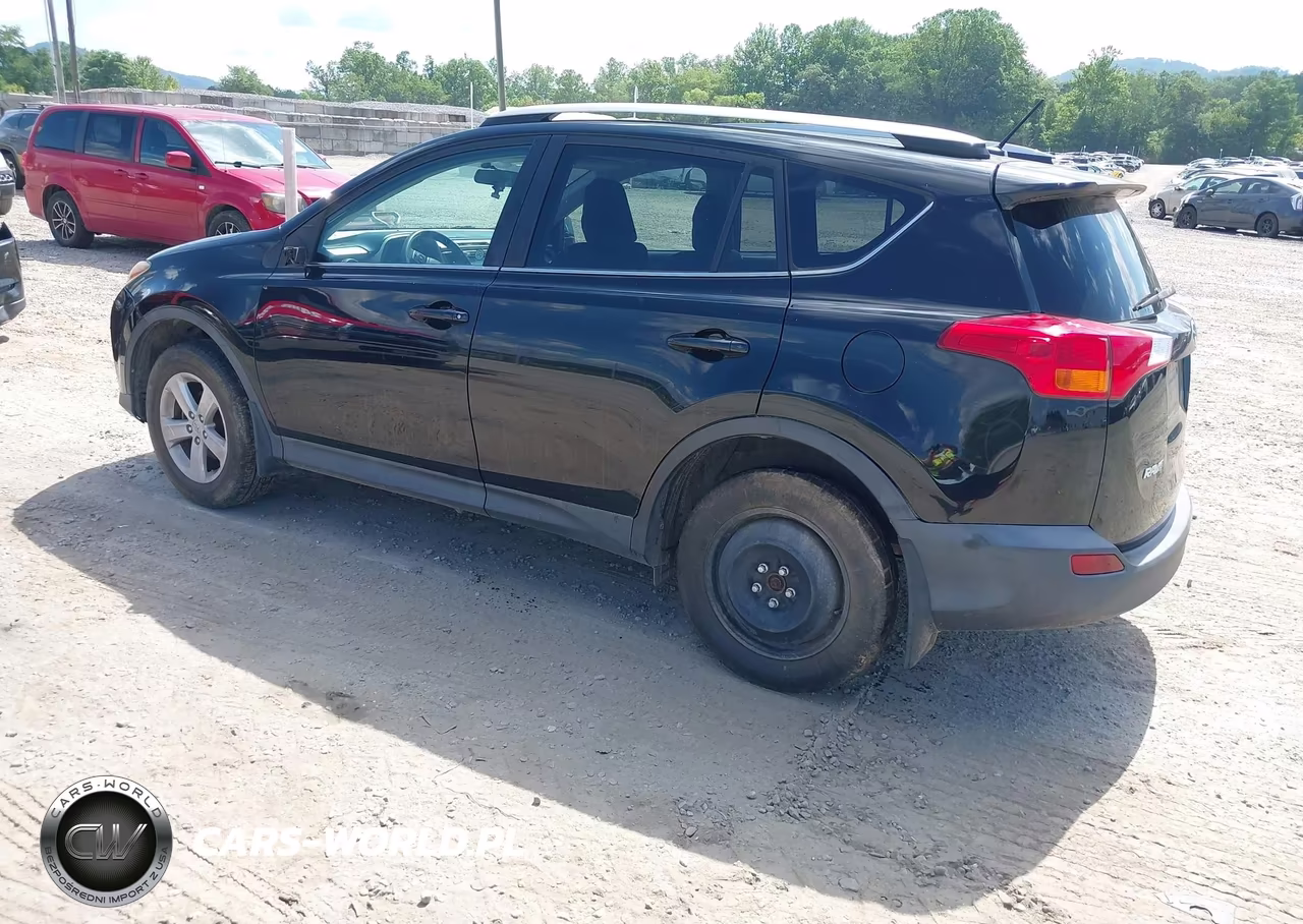 2014 Toyota Rav4 Xle VIN:2T3RFREVXEW148612 - 3