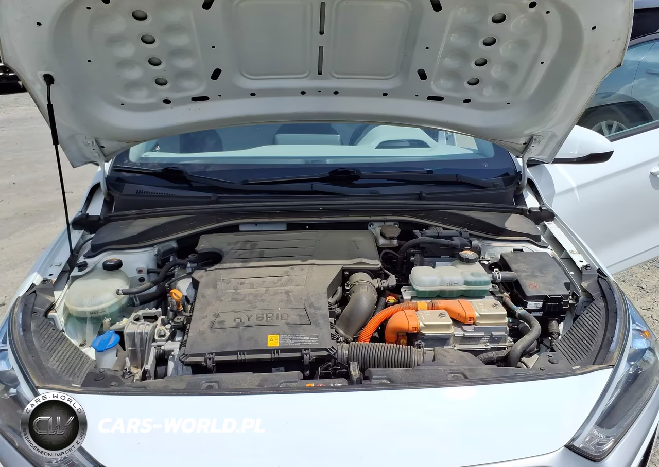 2020 Hyundai Ioniq Hybrid Blue VIN:KMHC65LCXLU220317 - 10