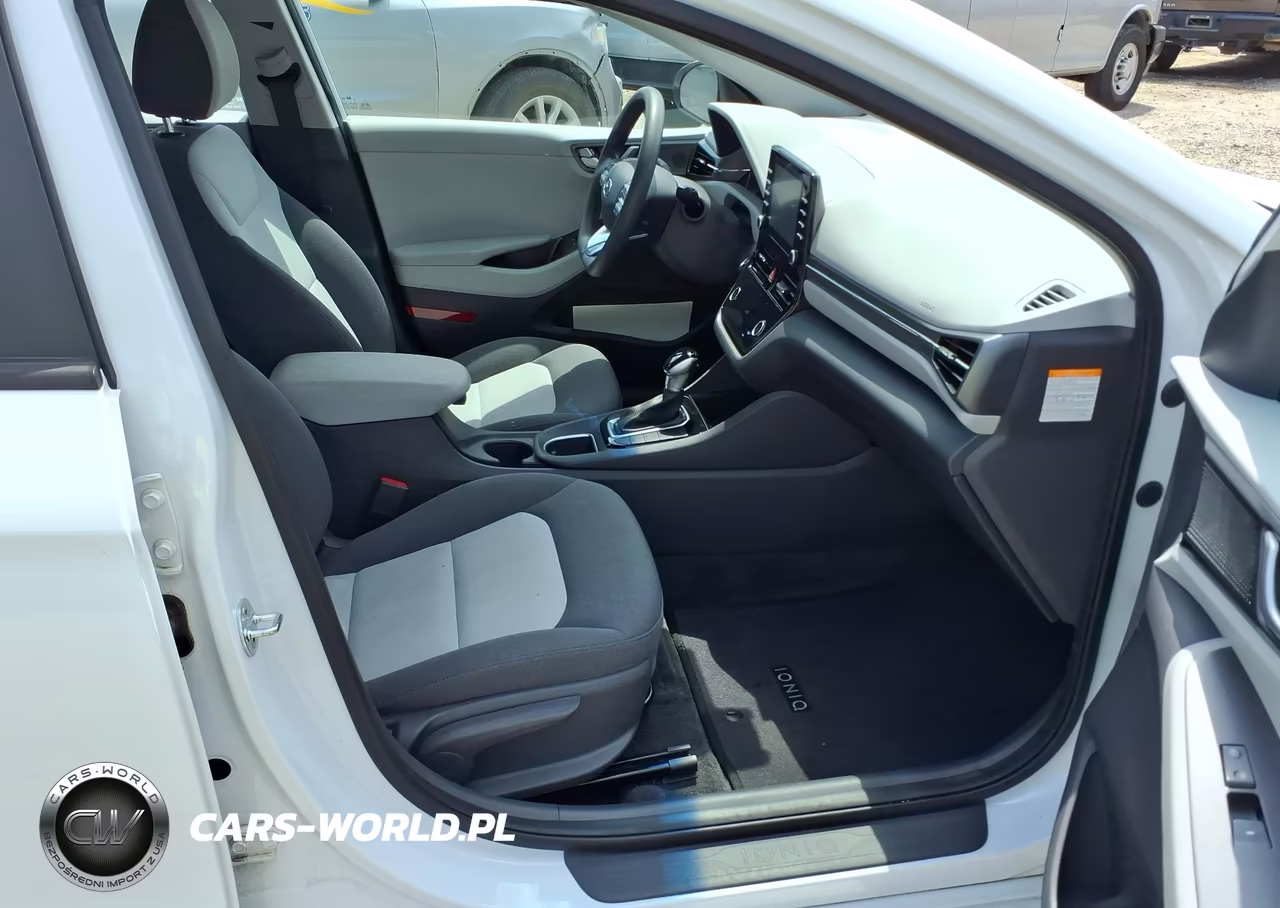 2020 Hyundai Ioniq Hybrid Blue VIN:KMHC65LCXLU220317 - 5