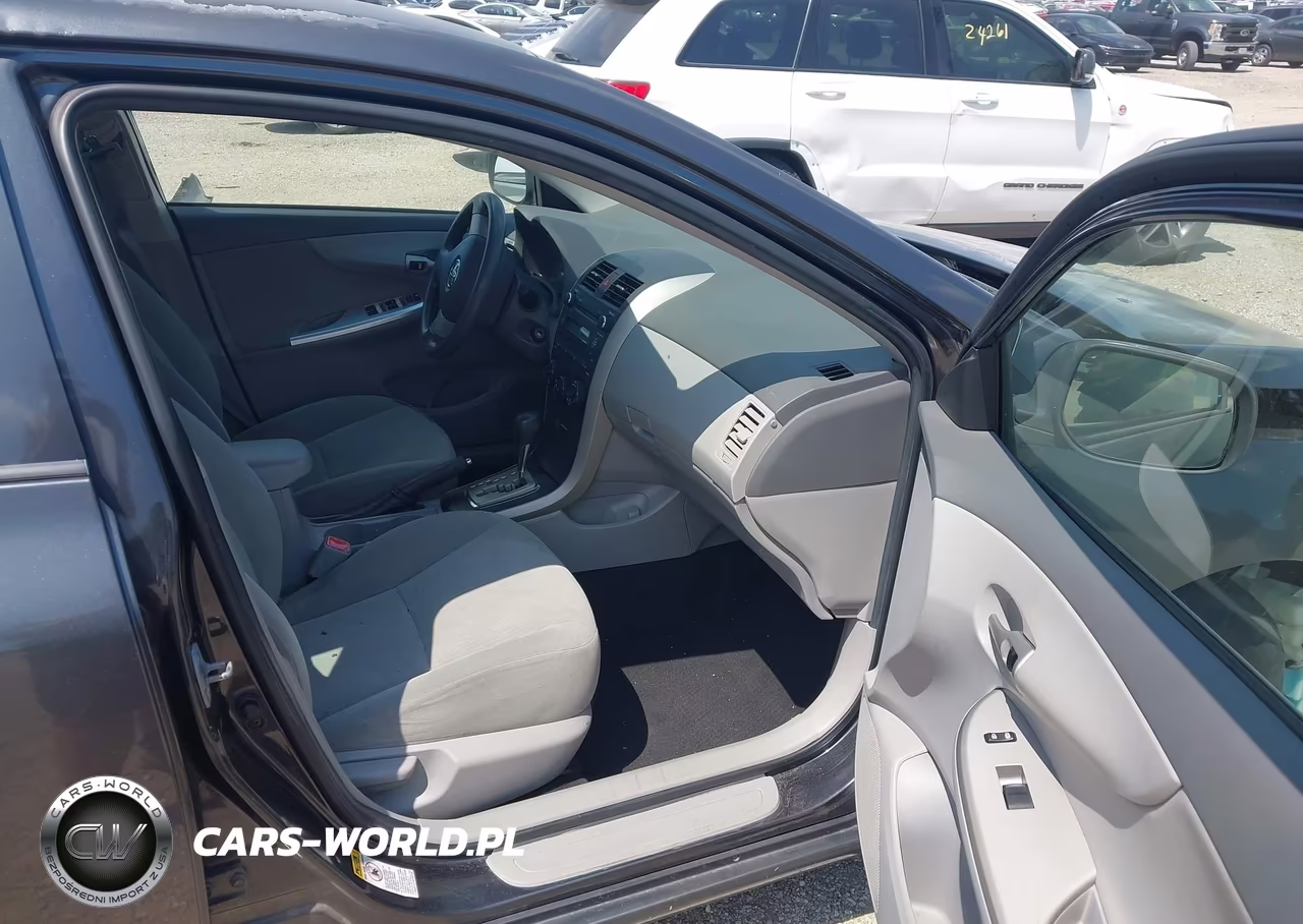 2010 Toyota Corolla Le VIN:1NXBU4EE0AZ235027 - 5