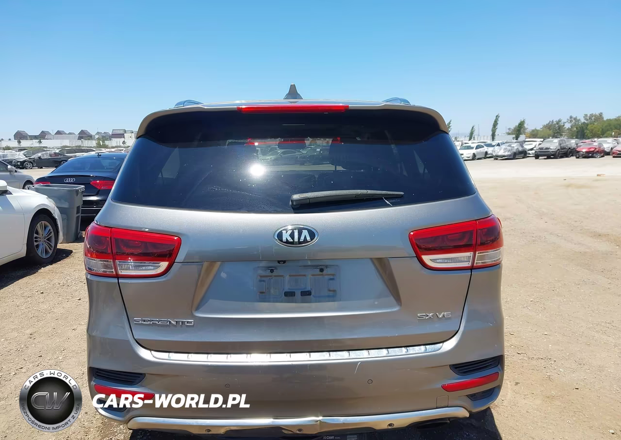 2016 Kia Sorento 3.3L Sx VIN:5XYPK4A59GG169268 - 16