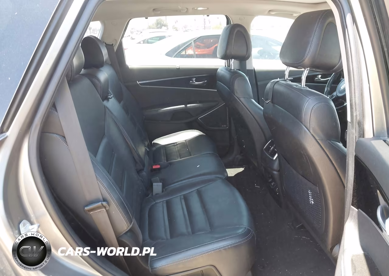 2016 Kia Sorento 3.3L Sx VIN:5XYPK4A59GG169268 - 8