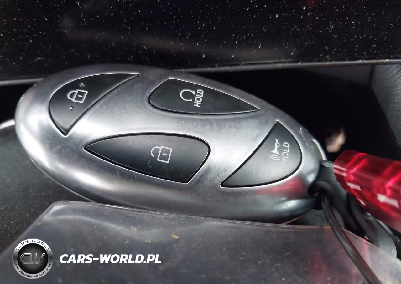 2026 Hyundai Sonata Hybrid Blue VIN:KMHL24JJXTA147975 - 11
