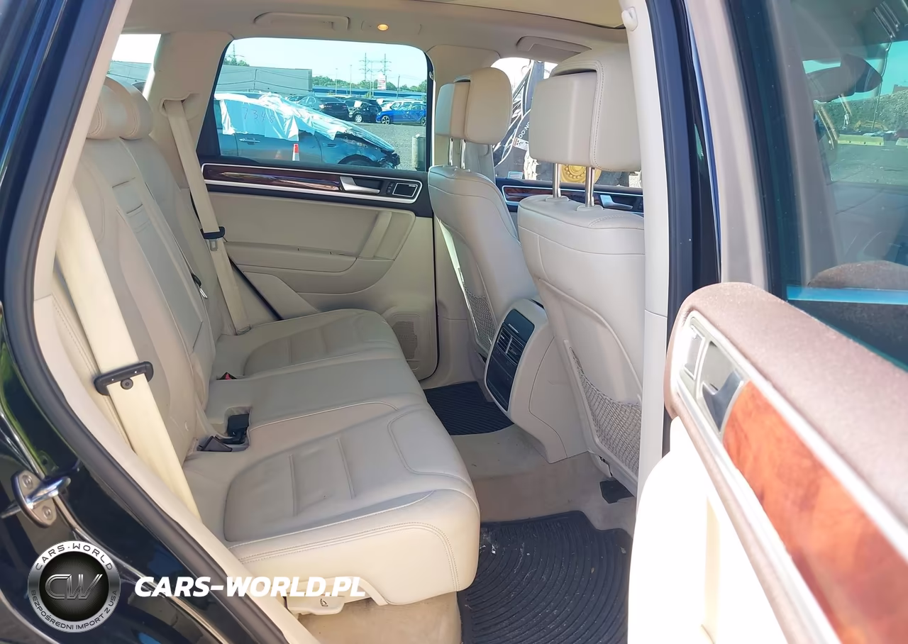 2012 Volkswagen Touareg Tdi Executive VIN:WVGEK9BP6CD006568 - 8