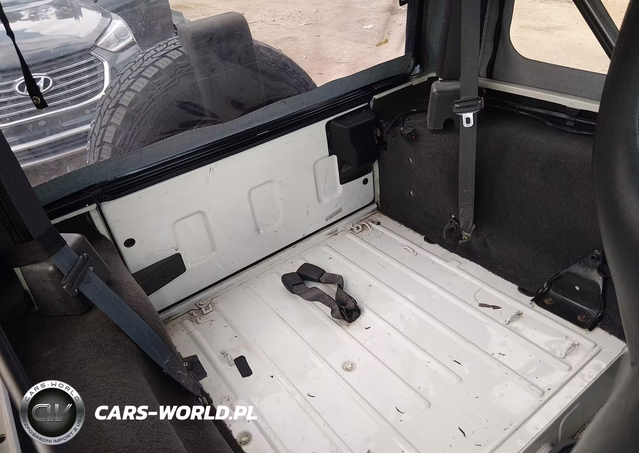 2001 Jeep Wrangler Sport VIN:1J4FA49S11P368015 - 8