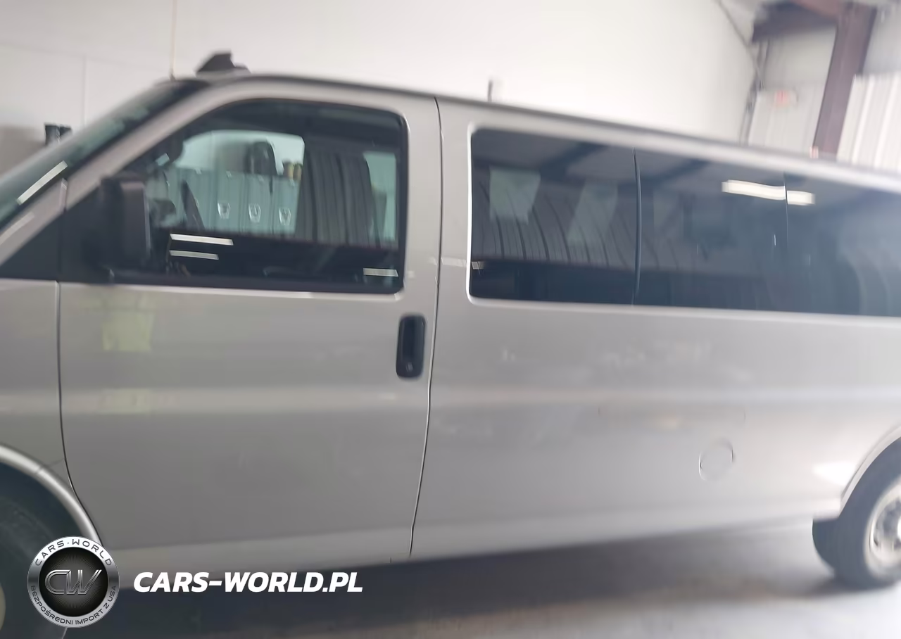 2017 Chevrolet Express 3500 Ls VIN:1GAZGNFG0H1293482 - 14