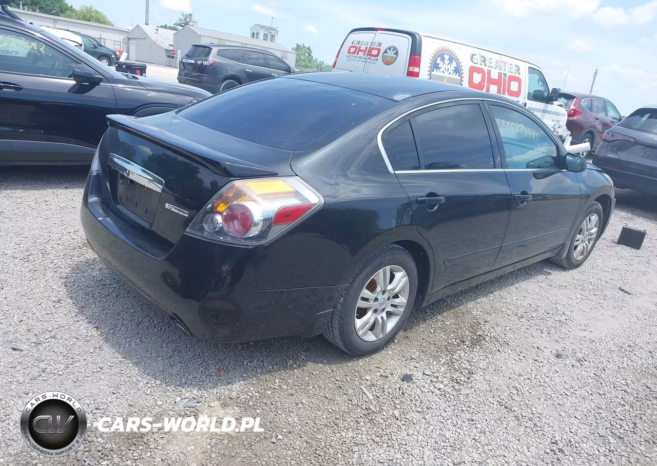 2011 Nissan Altima 2.5 S VIN:1N4AL2AP8BC172366 - 4