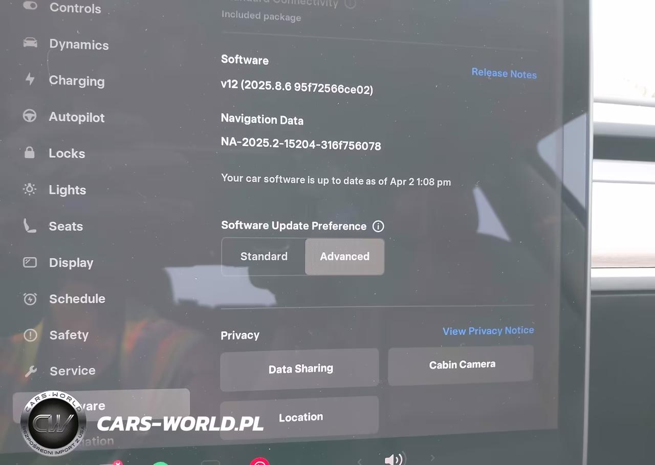 2018 Tesla Model 3 VIN:5YJ3E1EA0JF008155 - 17