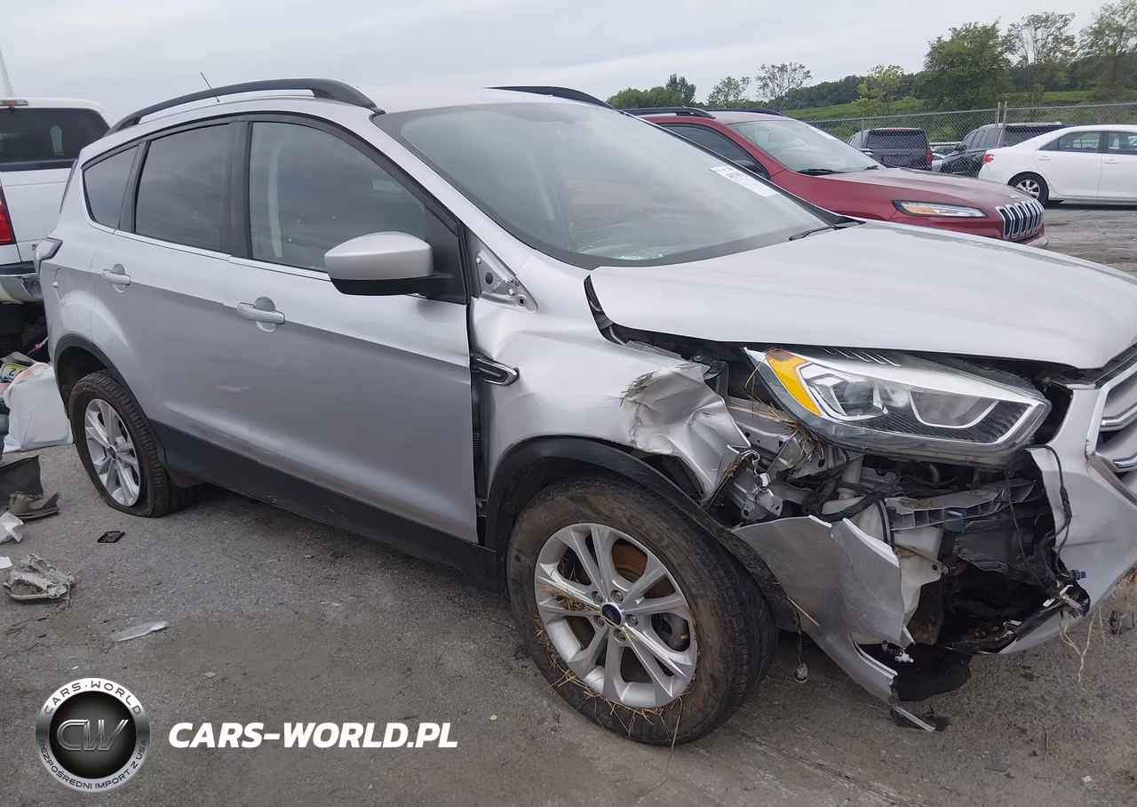 2017 Ford Escape Se VIN:1FMCU0GD8HUC08301 - 1