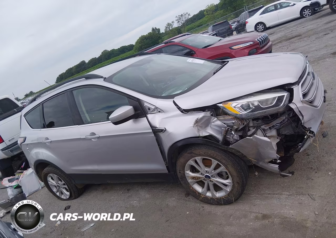 2017 Ford Escape Se VIN:1FMCU0GD8HUC08301 - 14