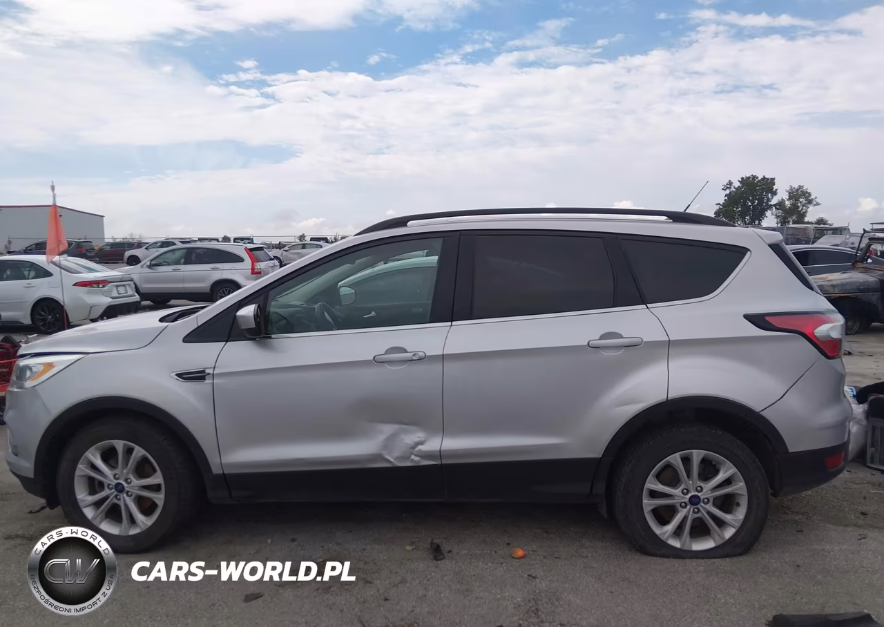 2017 Ford Escape Se VIN:1FMCU0GD8HUC08301 - 15